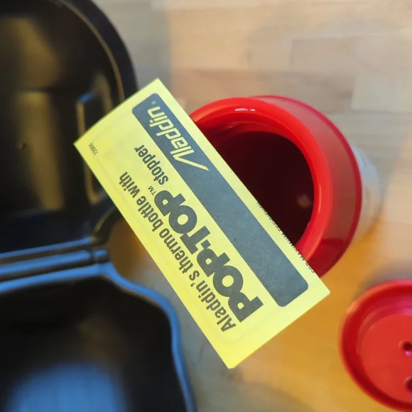 Vintage Mickey Mouse Lunchbox and Tumbler Thermos Set - Picture 10 of 12